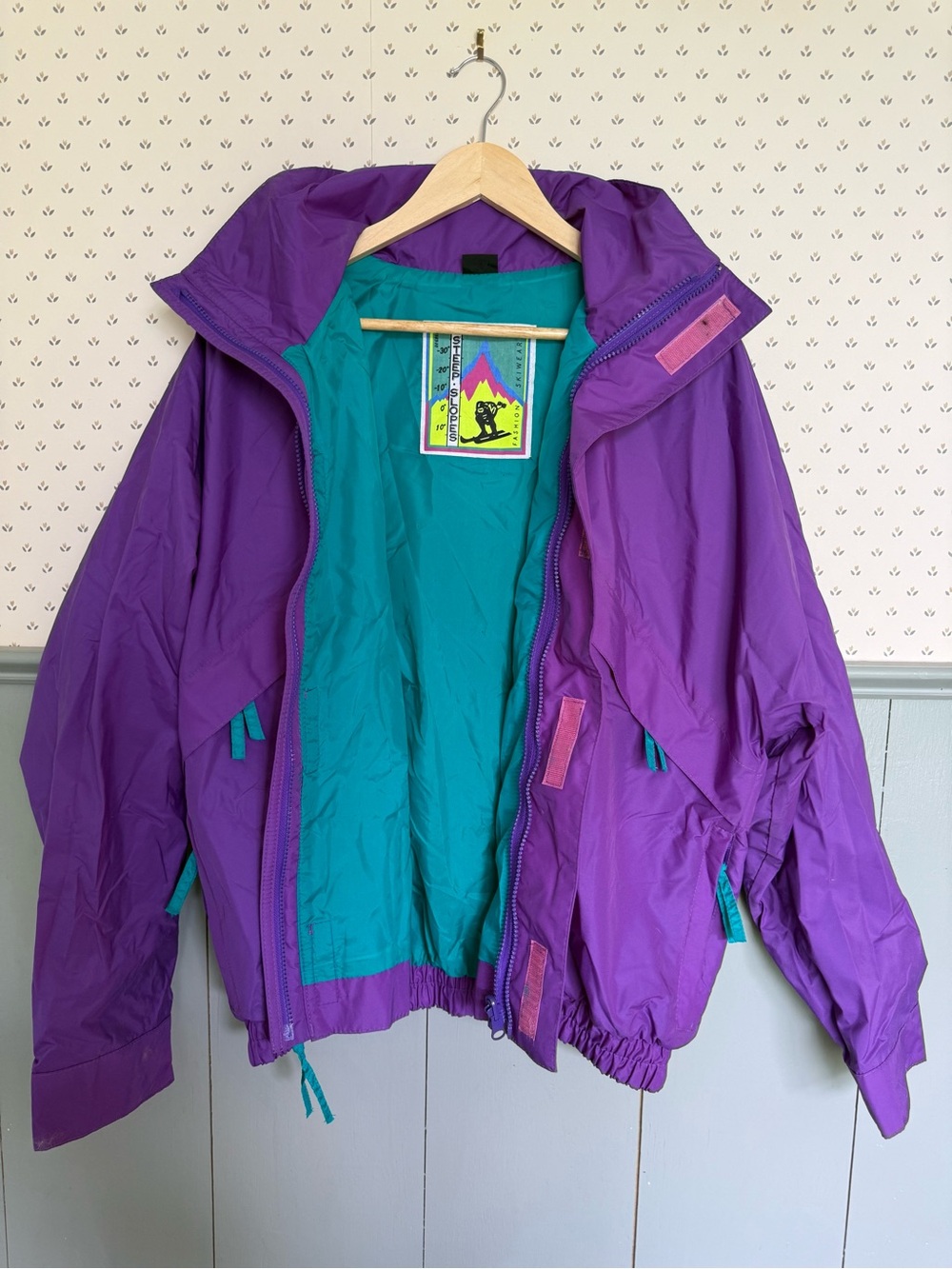 Vintage Steep Slopes Jacket